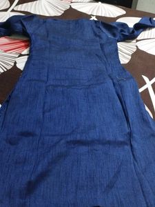 Embroidered Blue &amp; Gold Kurti With Dupatta