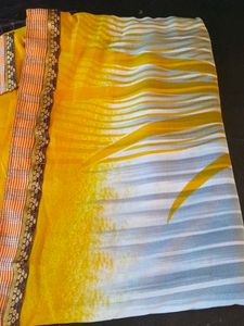 mustard and white sarri
