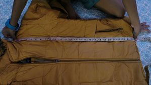 SALE:MUSTARD WINTER PUFFER JACKET