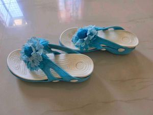Cute Blue Floral Flip-Flops
