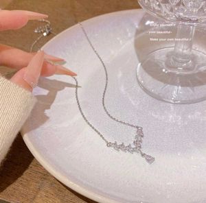 Elegant Pear Drop Pendant Necklace