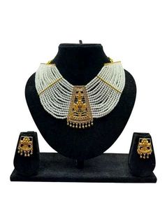 Elegant Pearl Jewellery Set
