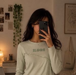 Cute "Bloom" Graphic Long Sleeve Top
