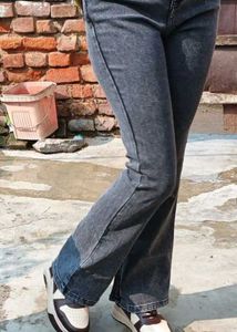 Stylish Flare Leg Jeans