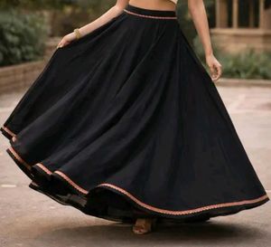 Elegant Black  Skirt