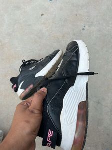 Men's Black Sports Shoes