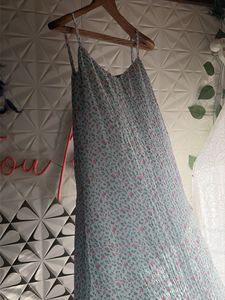 Flowy Floral Print Maxi Dress