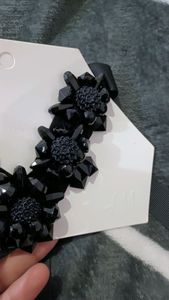 h&amp;m neckpiece