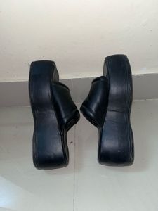 Black Square Toe Slide Sandals