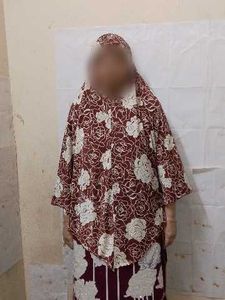 Elegant Floral Abaya