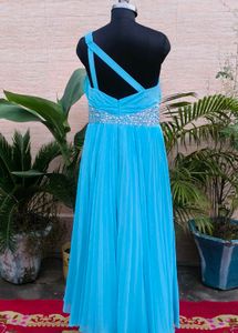 Stunning Blue One-Shoulder Gown