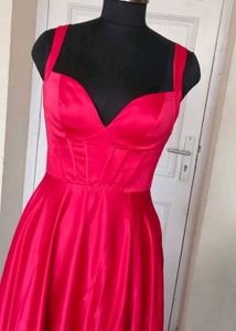 Elegant Satin Prom Dress🩷