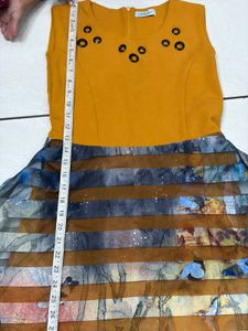 Stylish Yellow Dress with Abstract Print