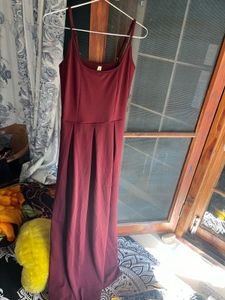 Maroon Spaghetti Strap Maxi Dress
