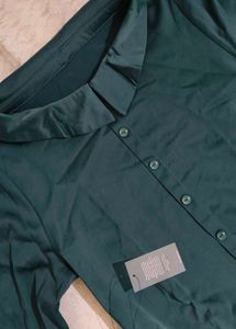 Elegant Teal Button-Up Blouse
