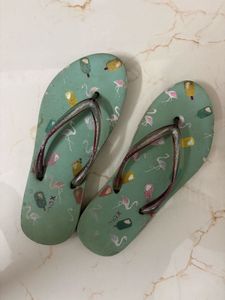 Cute Flamingo Flip Flops