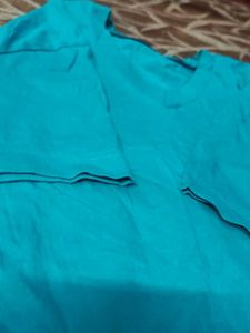 men's Turquoise V-Neck T-Shirt