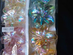 4 Flower Hair Clips Set
