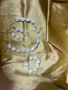 Boho Cowrie Shell Jewelry Set