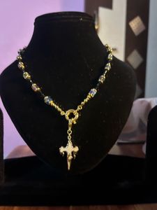 Elegant Beaded Necklace with Pendant