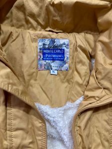Stylish Fur-Lined Hooded Jacket