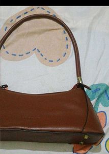 chic leather bag