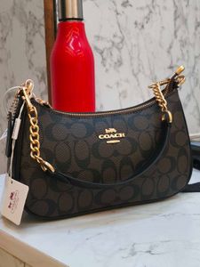 Coach Teri Coffee Brown 🤎 Shoulder Bag 🥹