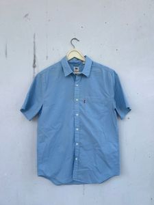 Levi's Blue Short Sleeve Button-Up Shirt