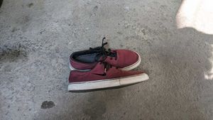 Maroon Casual Lace-Up Sneakers 👟