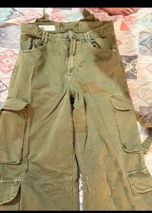 Olive Green🫒 Cargo Pants