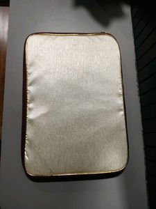 Tanishq necklace pouch