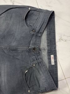 Stylish Dark Grey Denim Jeans