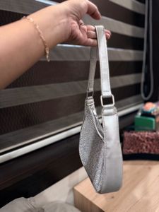 Sparkling Rhinestone Shoulder Bag
