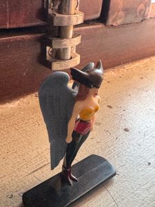 gems ball Hawk Girl figure