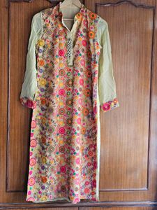 Exquisite Embroidered Kurta