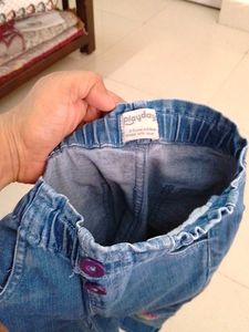 Girls bottom 4