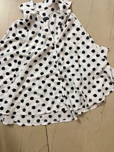 Chic Polka Dot Blouse - Versatile Style