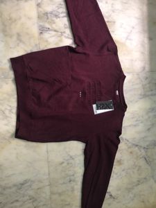Maroon Crew Neck Graphic Sweatshirt