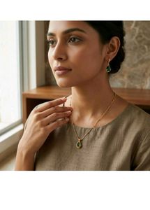 Gold-Tone Green Stone Pendant Necklace