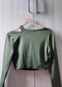Green Cut-Out Long Sleeve Crop Top