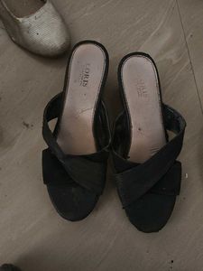 used take for free in coins Stylish Black Wedge