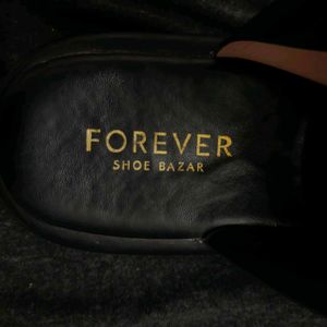 Stylish Black Platform Sandals