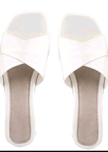 Elegant White Crisscross Heeled Mules