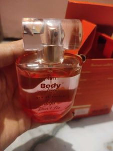 Plum Body Lovin Eau de Parfum