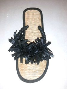 🧚‍♀️ Herbal Boho Luxe Raffia Slippers Black