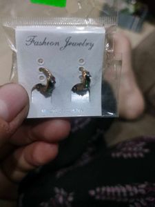 Sparkling Orange Gemstone Earrings