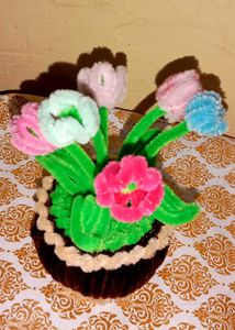 Pipe Cleaner Flower Pot with 1 free key chain 😉