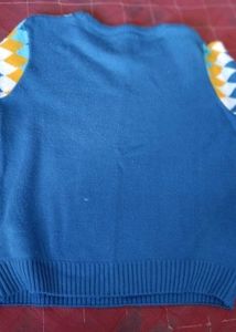 new  Knit Sweater for kids 2 to 4 and 6 yrs