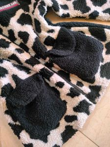 Cow Print Fleece Jacket🐄🤠🩰📦🪞🍂