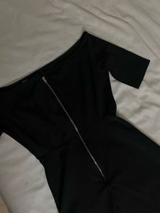 People Chic Black Off-Shoulder Dress - Size S